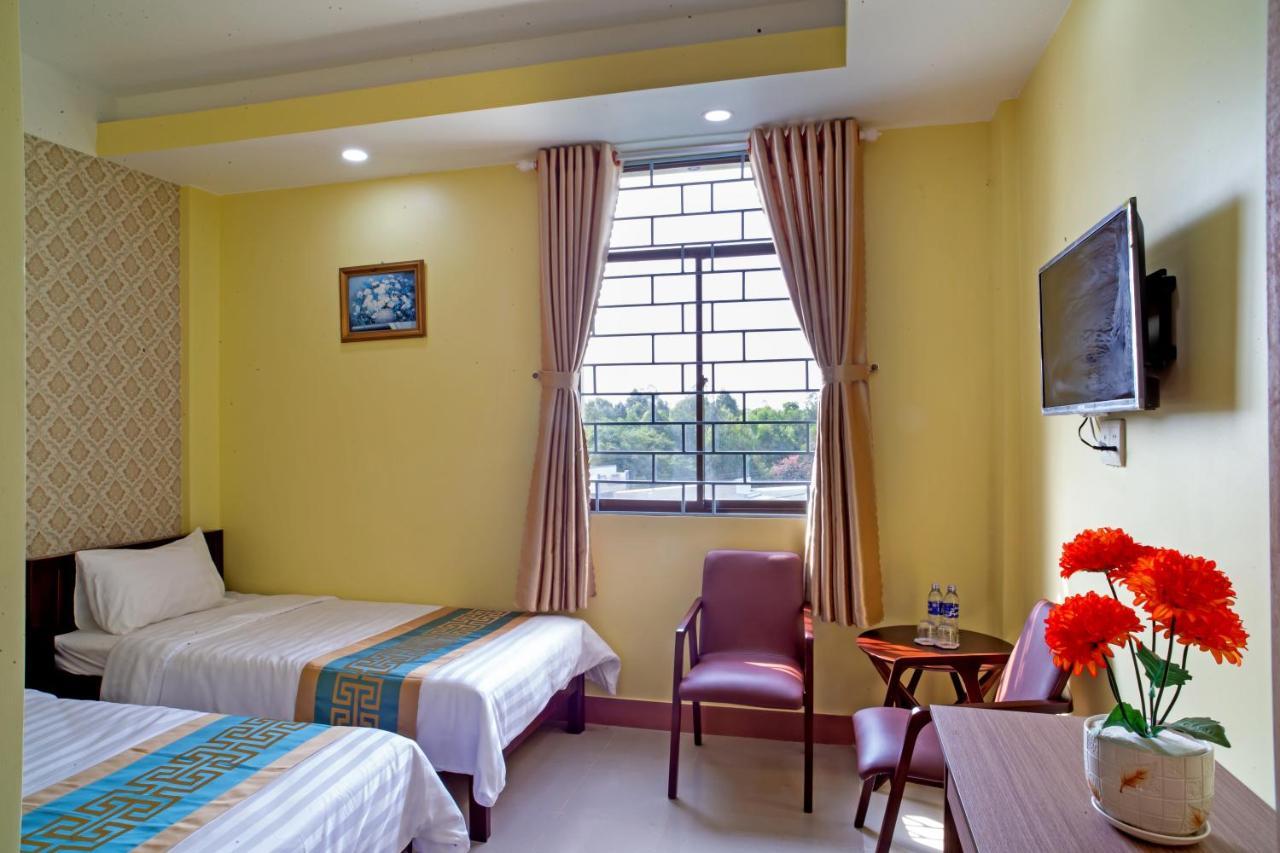 Ngoc Linh Motel Ap Vinh Dong Exterior photo